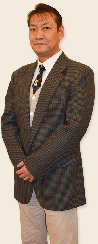 代表者　荒川 竜治